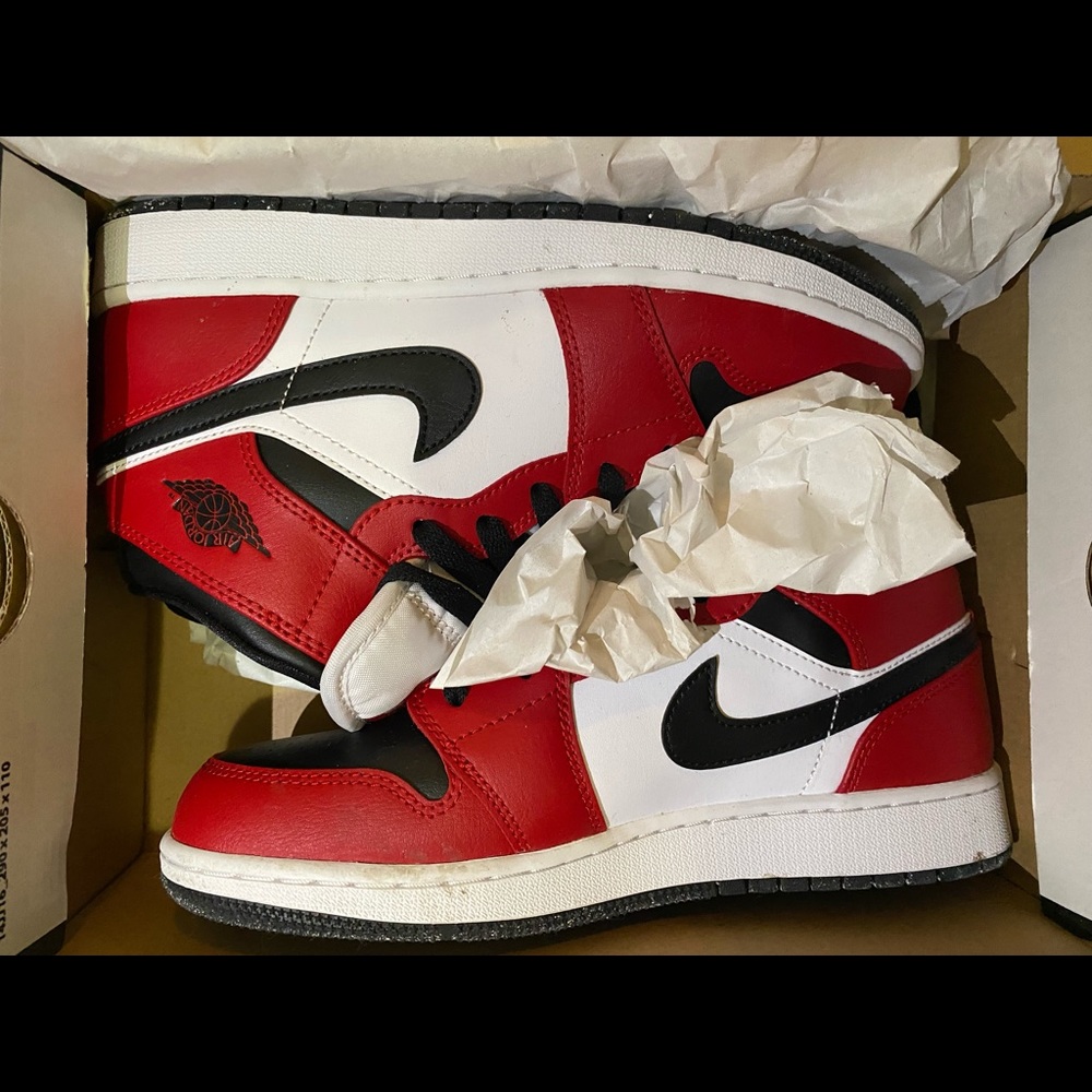 air jordan mid 1